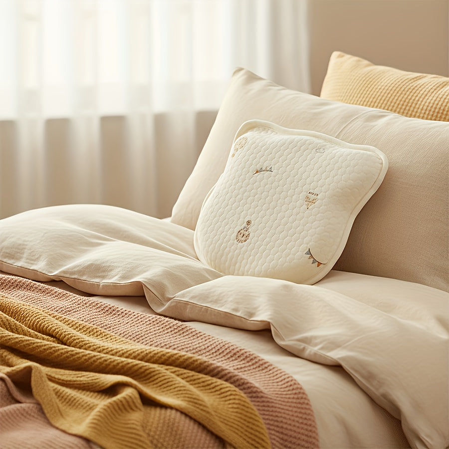 Foam Shaping Soft And Cozy Corrects Positioning Ideal for Both And Prevents Flat Syndrome.